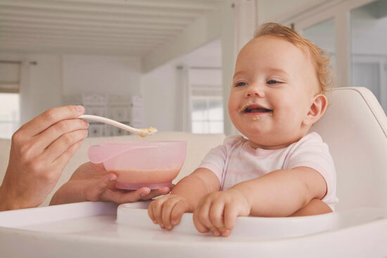 The Positives And Negatives Of Travelling With A High Chair For Your Baby