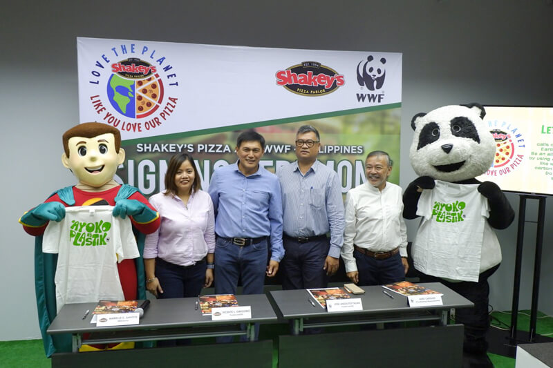 Shakey’s Inspires Guests: “Love the planet like you love our pizza”