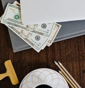 Side Hustles That Pay in Dollars